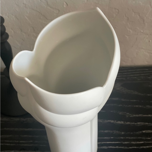 Cala Lily Rosenthal White Bisque Flower Vase Studio-Linie Germany by Uta Feyl - Picture 6 of 7